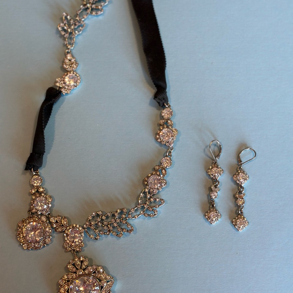 Ann Taylor Silver w/ Black ribbon unique Necklace and earrings with Crystals